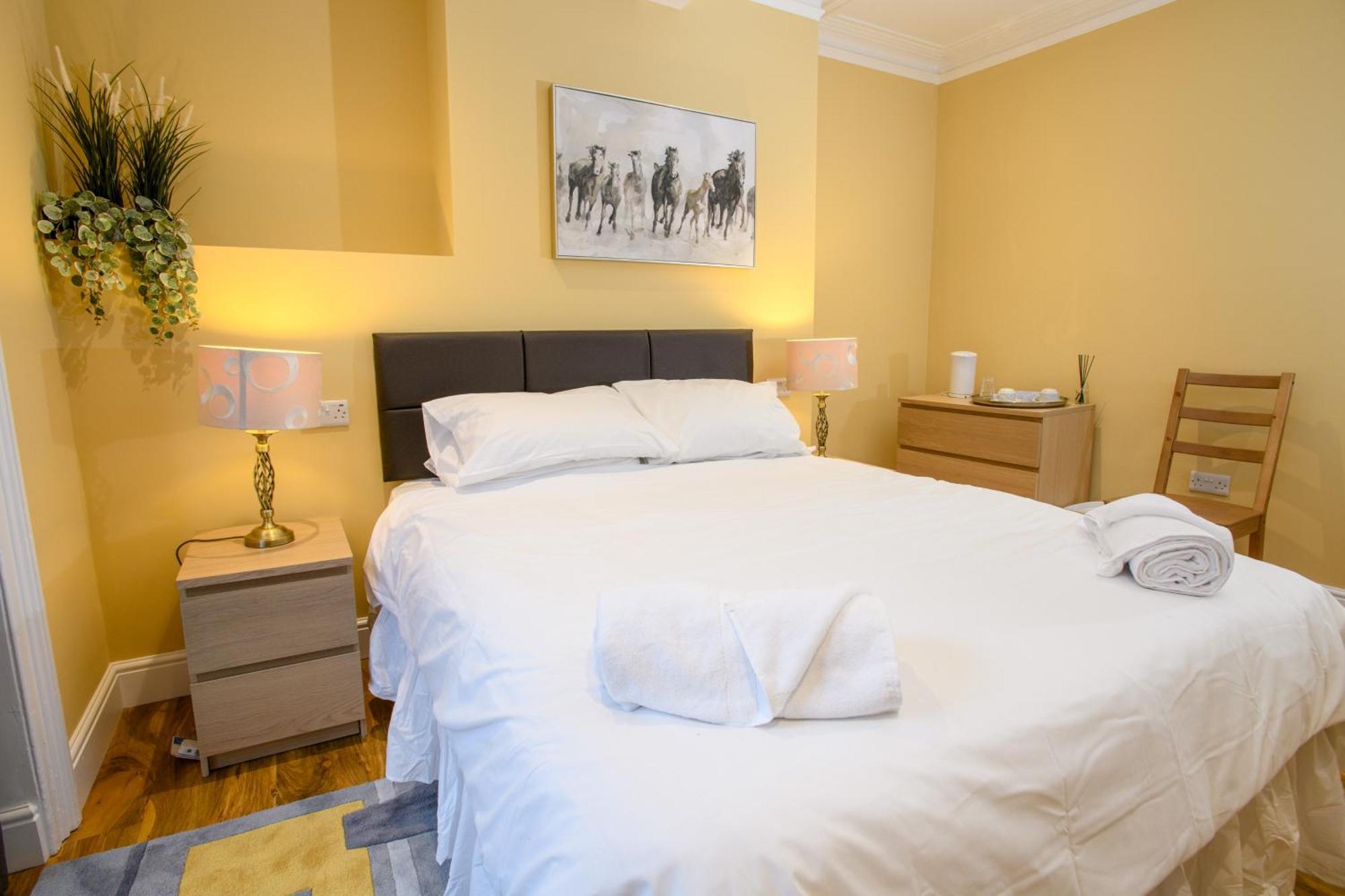 Tavmar Accommodation Lincoln Buitenkant foto